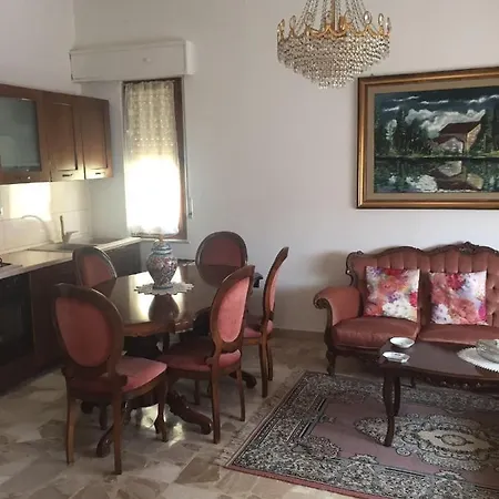 فندق مبيت وإفطار Anna