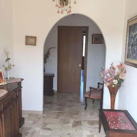 Anna * بيسكيناس