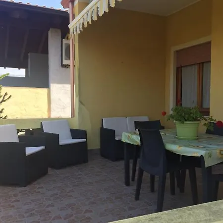 Anna Bed & Breakfast Piscinas