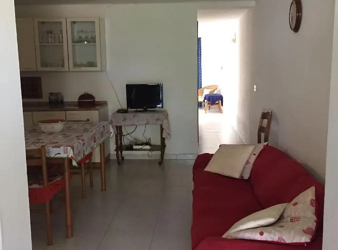 Bed & Breakfast Anna Piscinas